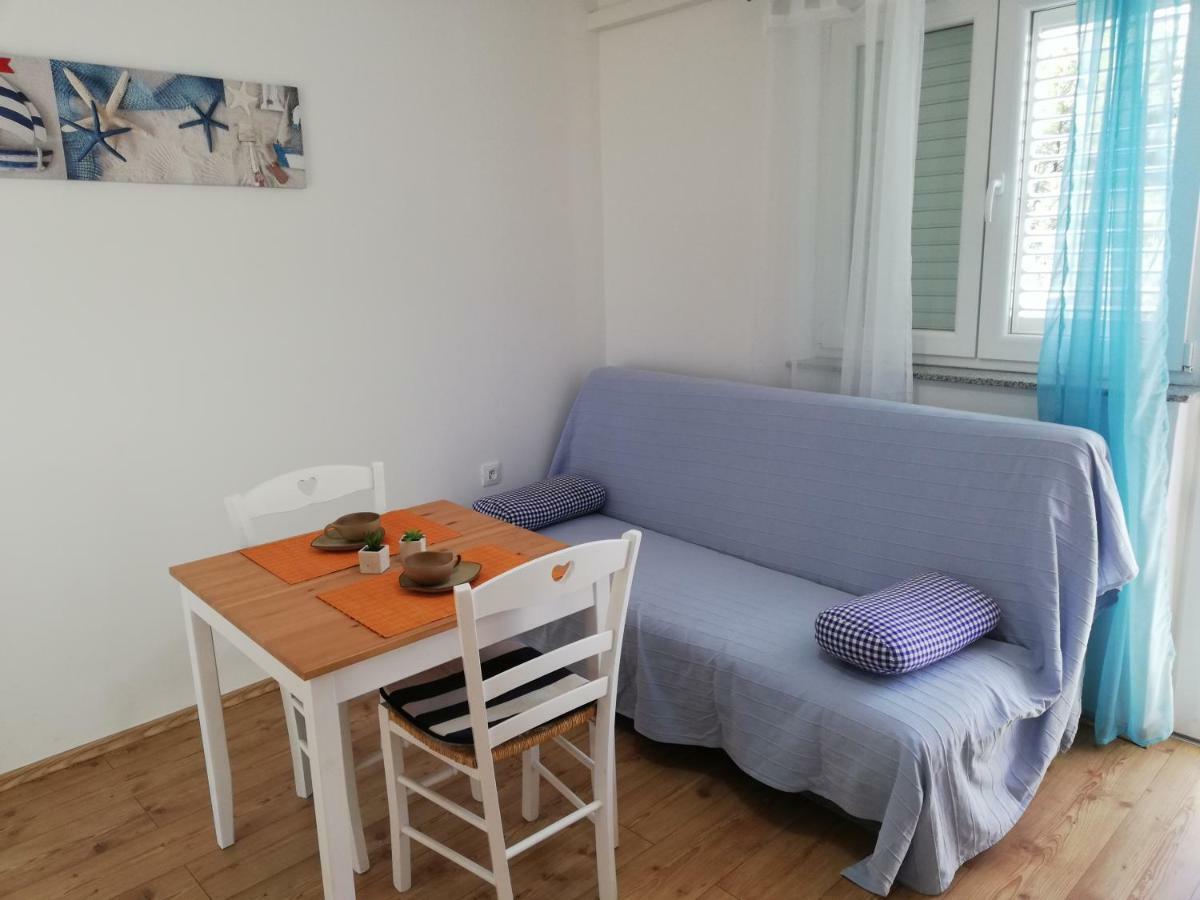 Apartments Relax Punat Esterno foto